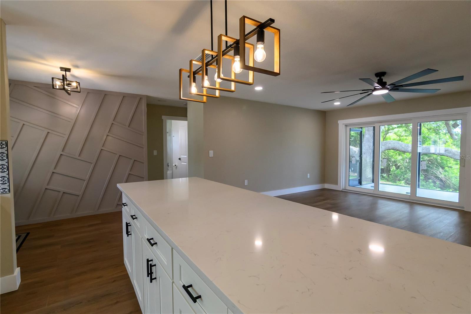 Image 21 of 80 For 8808 44th Avenue Drive W