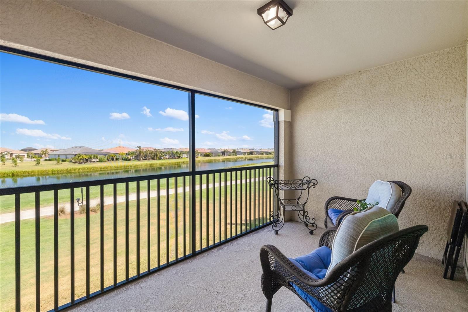 Image 11 of 59 For 5685 Palmer Circle 204