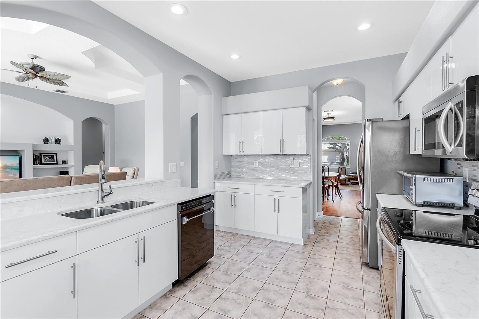 Image 19 of 62 For 6617 Cheswick Street