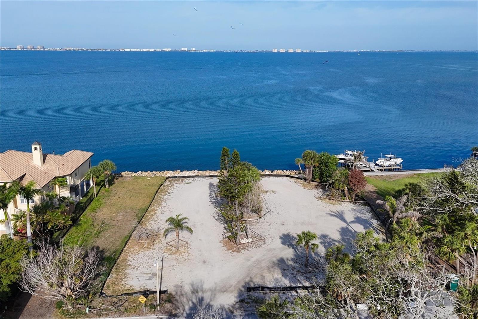 Image 13 of 30 For 603 Indian Beach Lane
