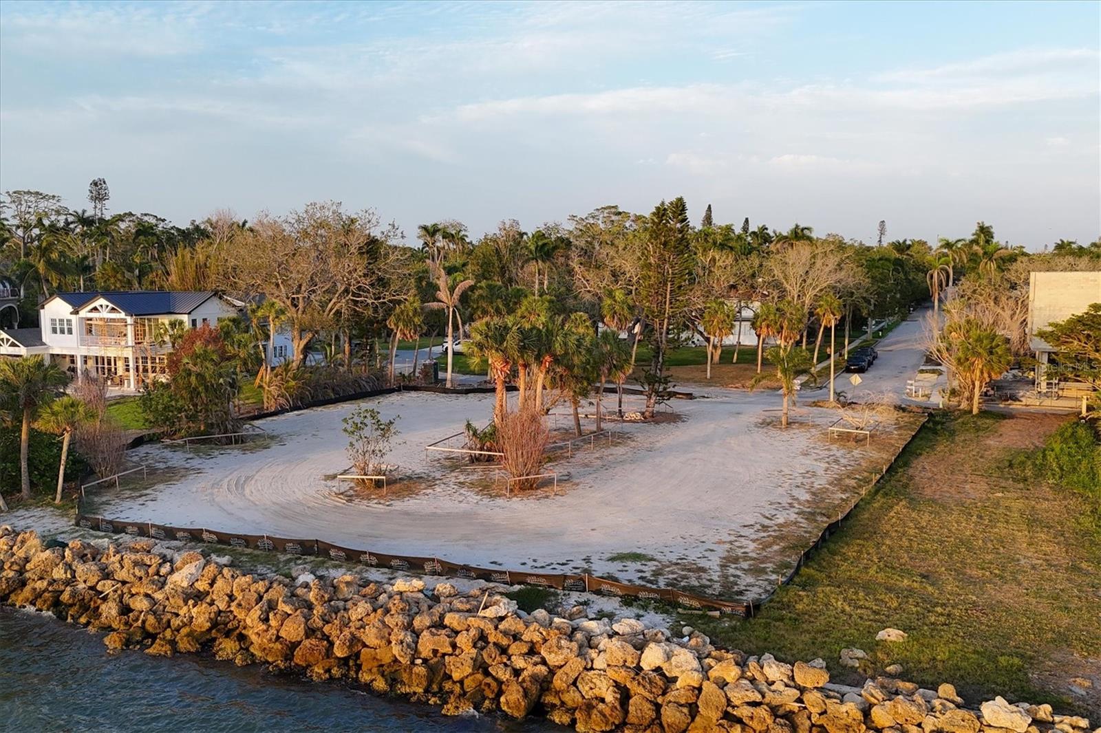 Image 25 of 30 For 603 Indian Beach Lane