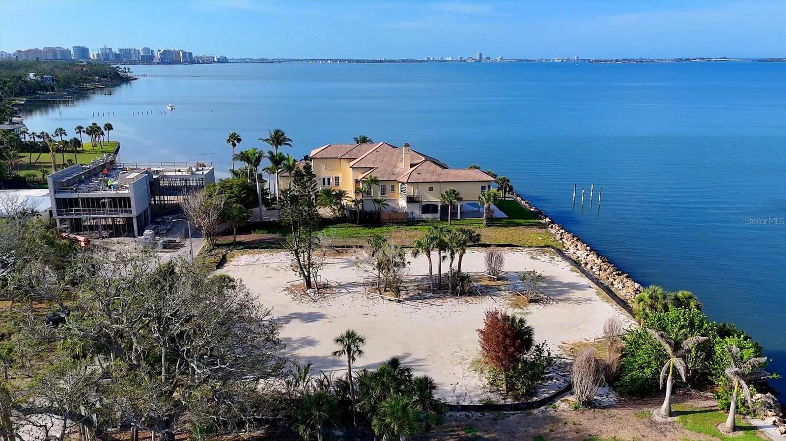Image 6 of 30 For 603 Indian Beach Lane