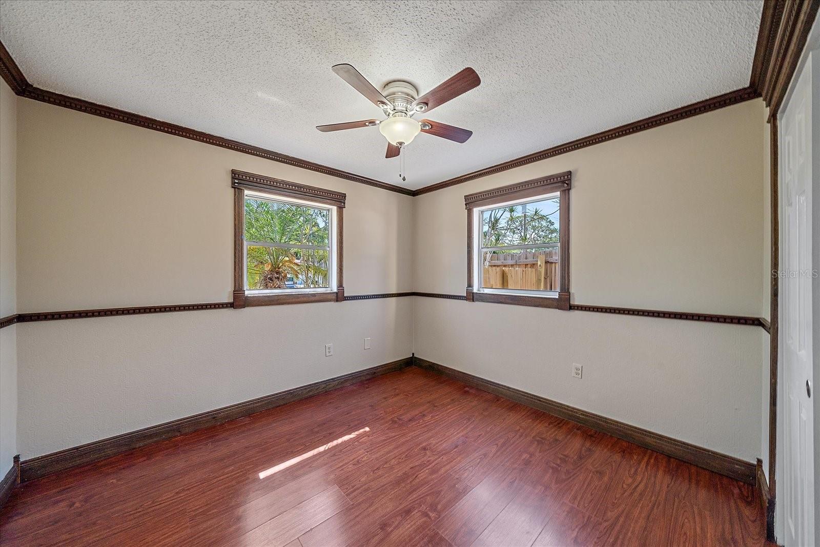 Image 17 of 32 For 2226 Fairfield Avenue