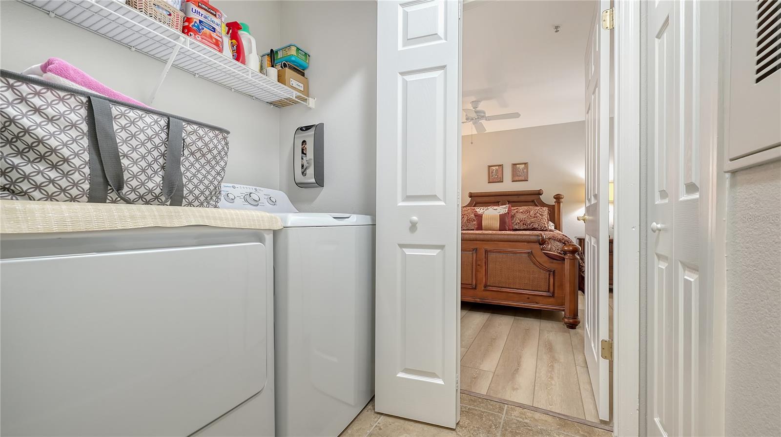 Image 17 of 45 For 4009 Crockers Lake Boulevard 22