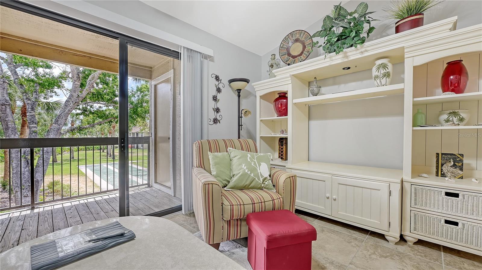 Image 7 of 45 For 4009 Crockers Lake Boulevard 22