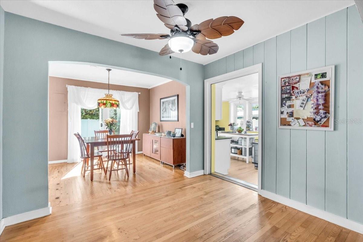 Image 10 of 32 For 5012 Eastchester Drive