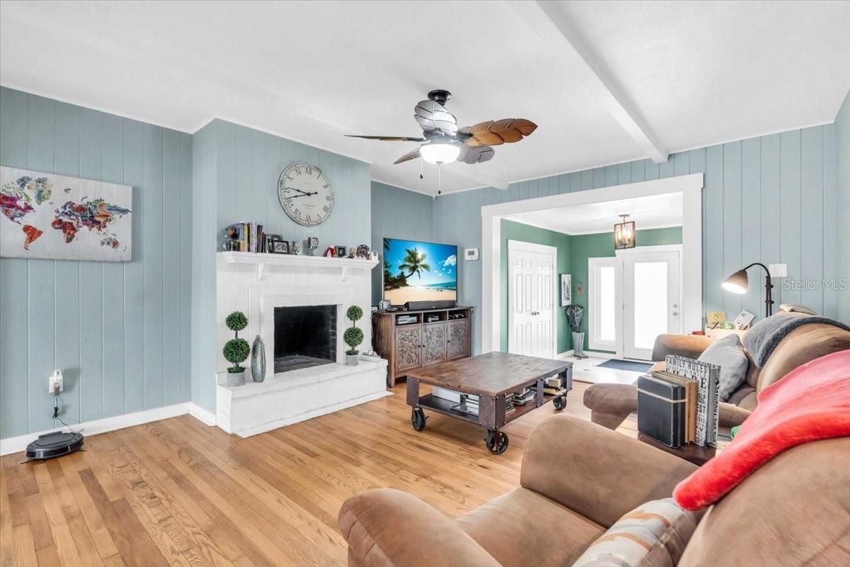 Image 6 of 32 For 5012 Eastchester Drive