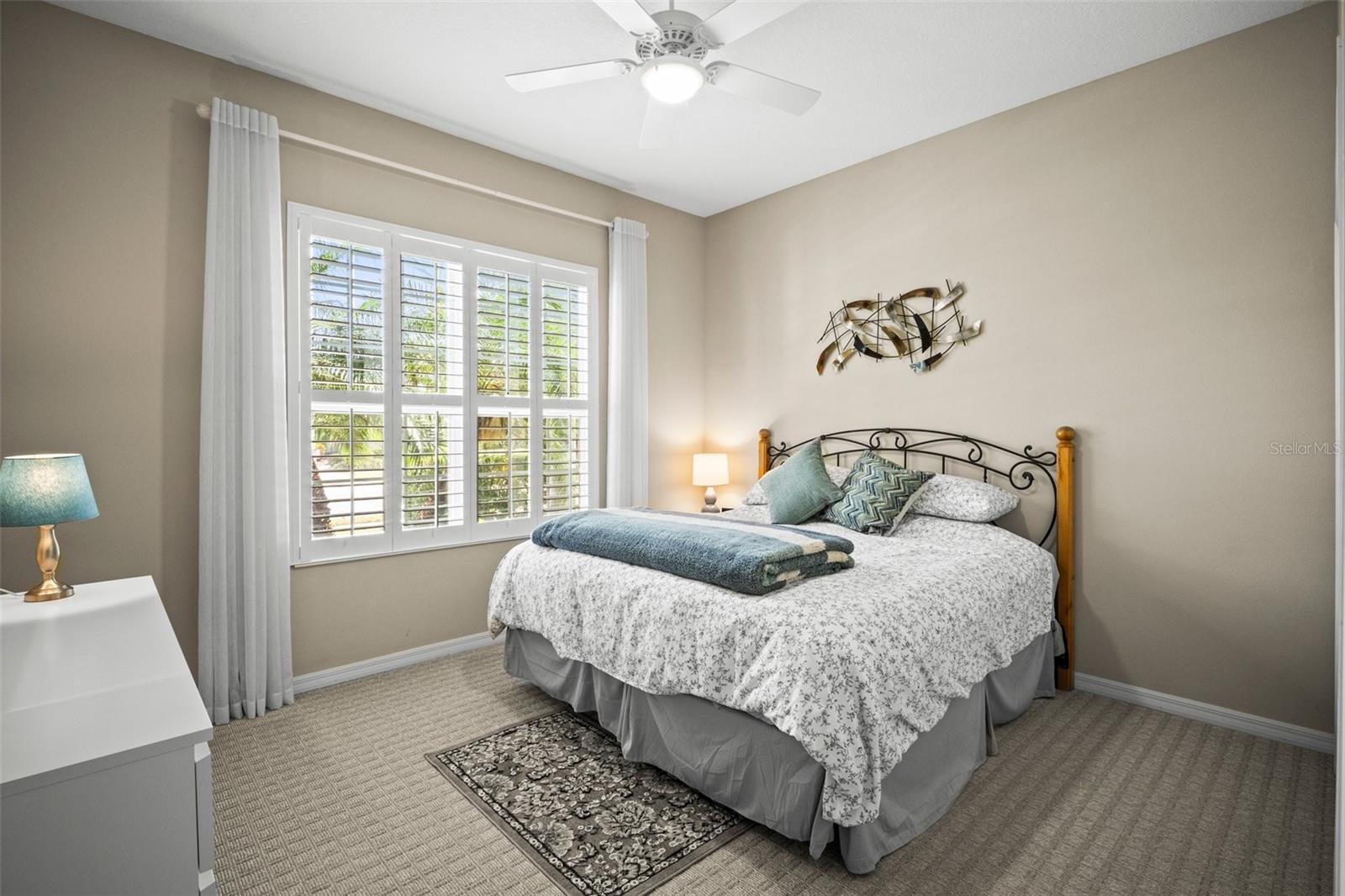 Image 21 of 35 For 4734 Claremont Park Drive