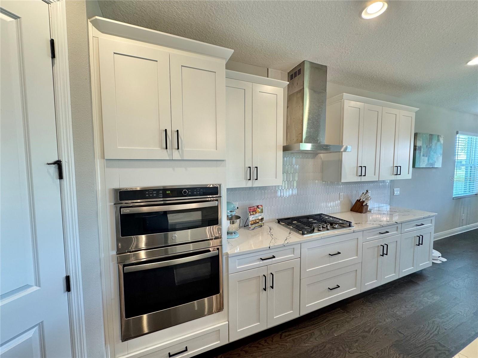 Image 10 of 50 For 16905 Sweetwater Village Drive
