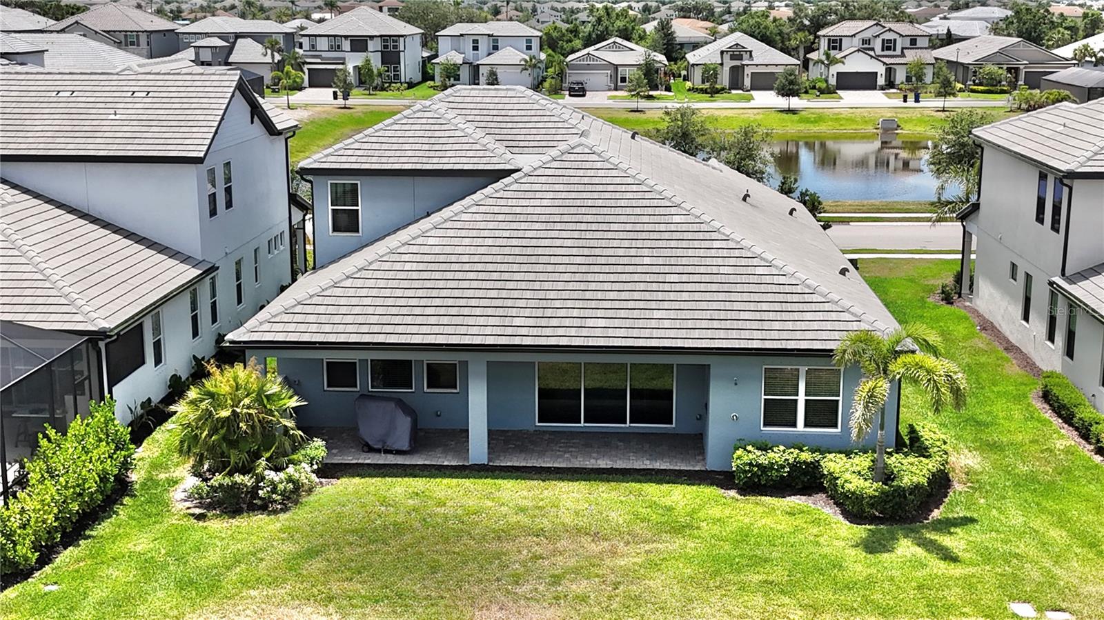 Image 3 of 50 For 16905 Sweetwater Village Drive