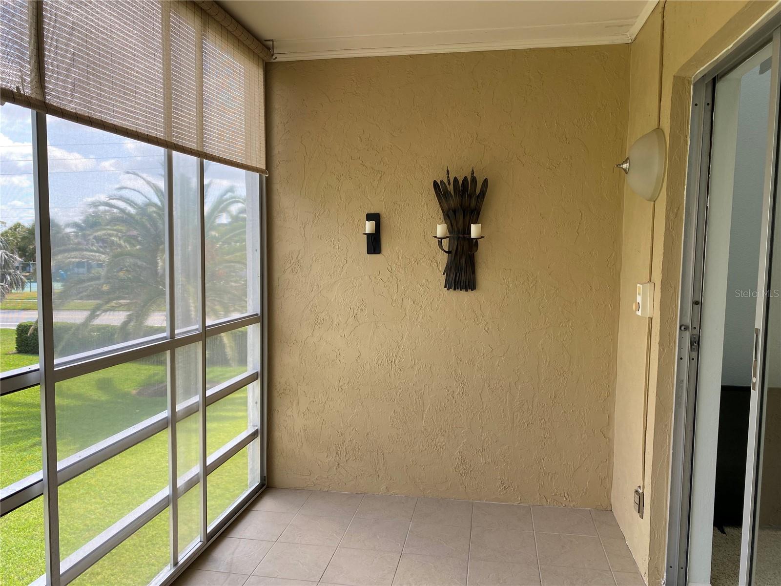 Image 11 of 25 For 725 Capri Isles Boulevard 217
