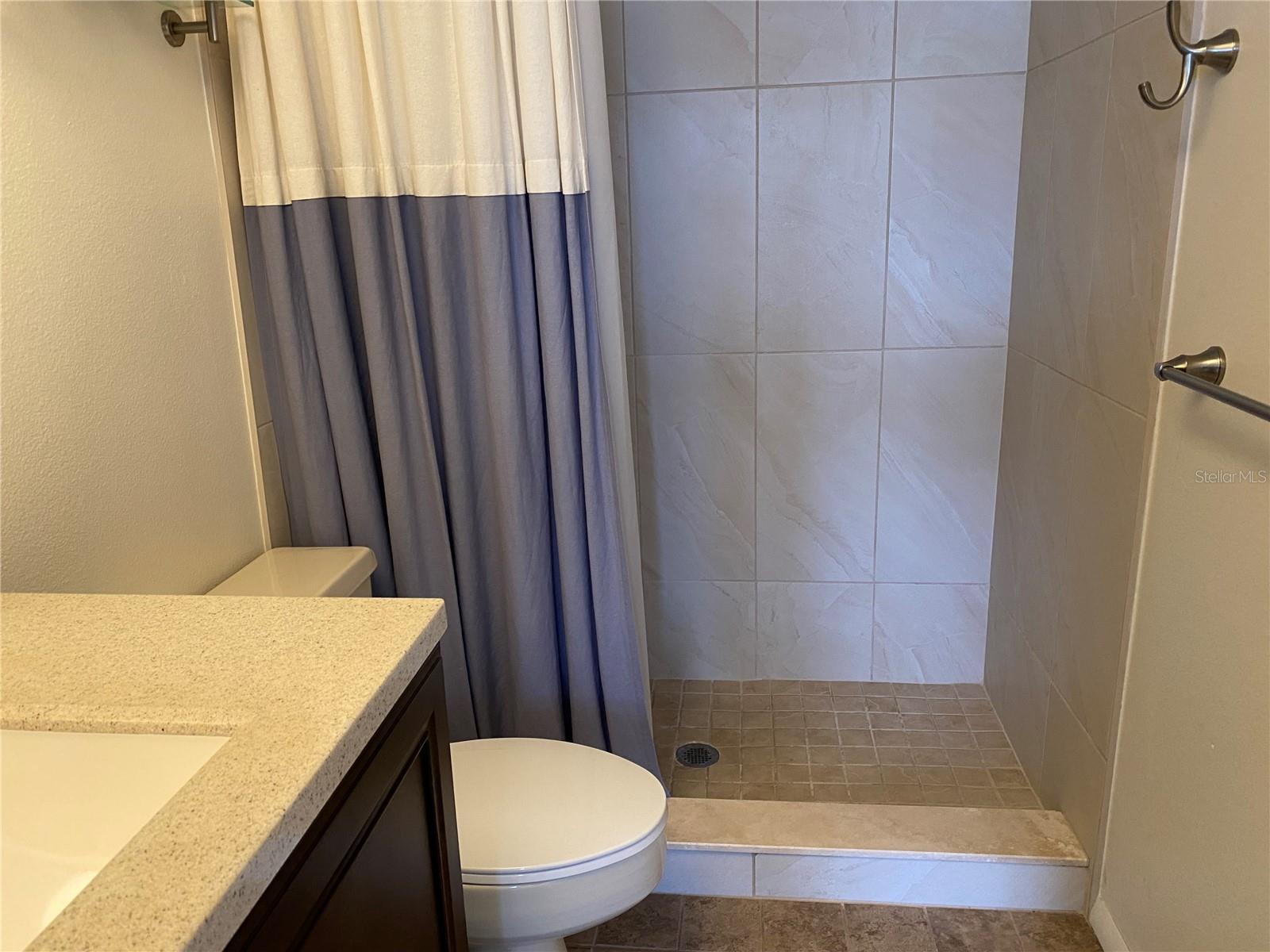 Image 18 of 25 For 725 Capri Isles Boulevard 217