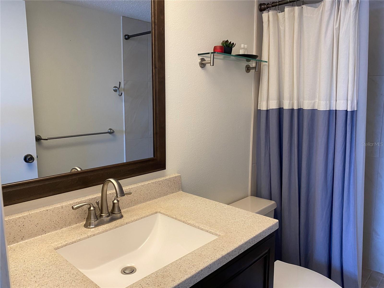 Image 19 of 25 For 725 Capri Isles Boulevard 217