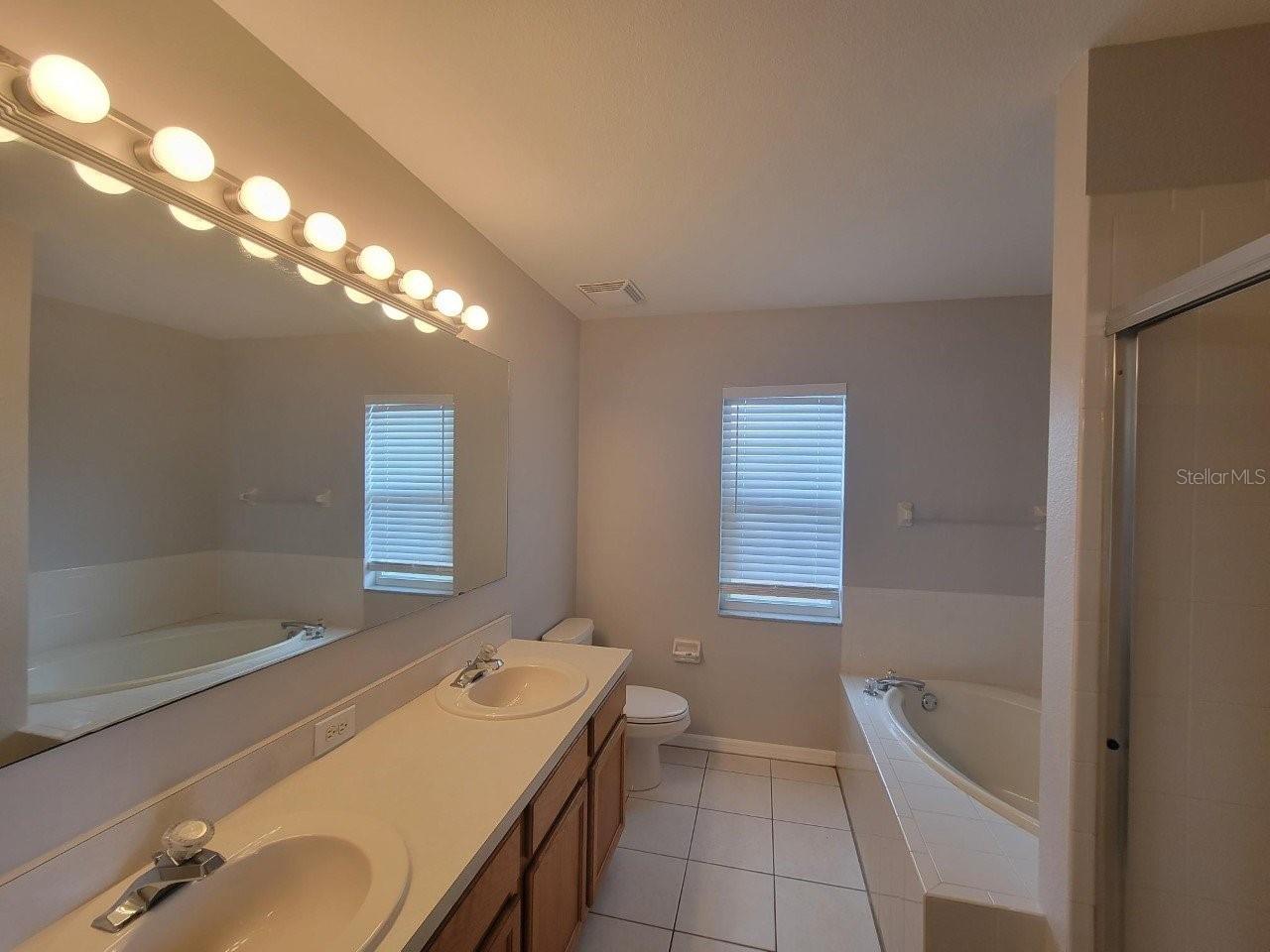 Image 10 of 13 For 12018 Wallingford Way