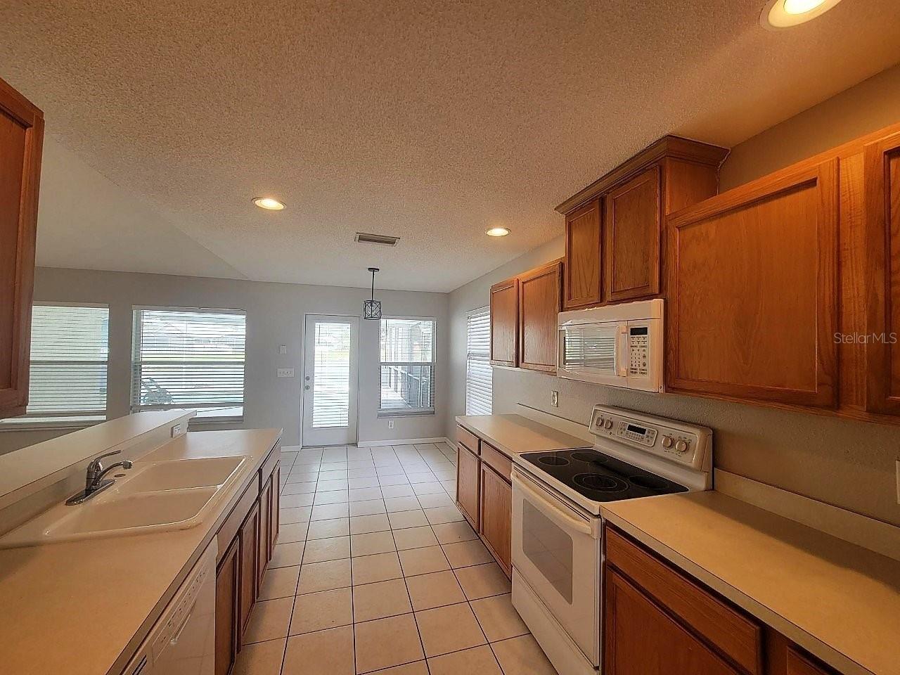 Image 2 of 13 For 12018 Wallingford Way