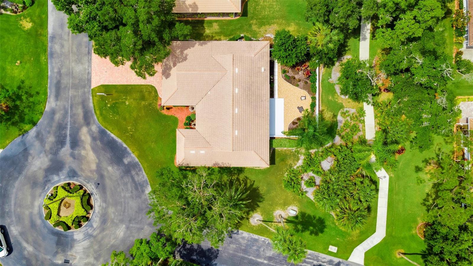 Image 10 of 67 For 5705 Garden Lakes Majestic