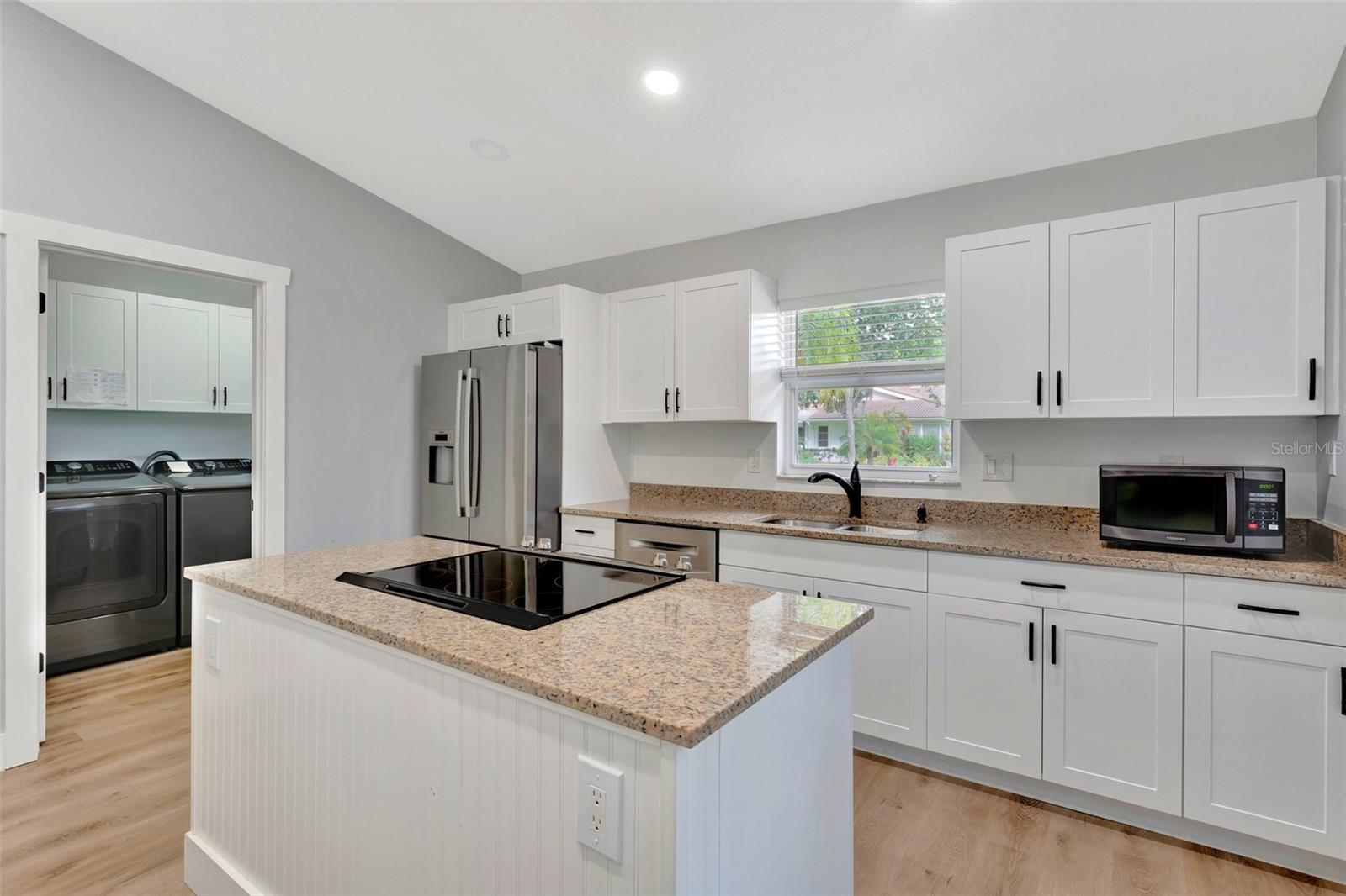 Image 14 of 67 For 5705 Garden Lakes Majestic