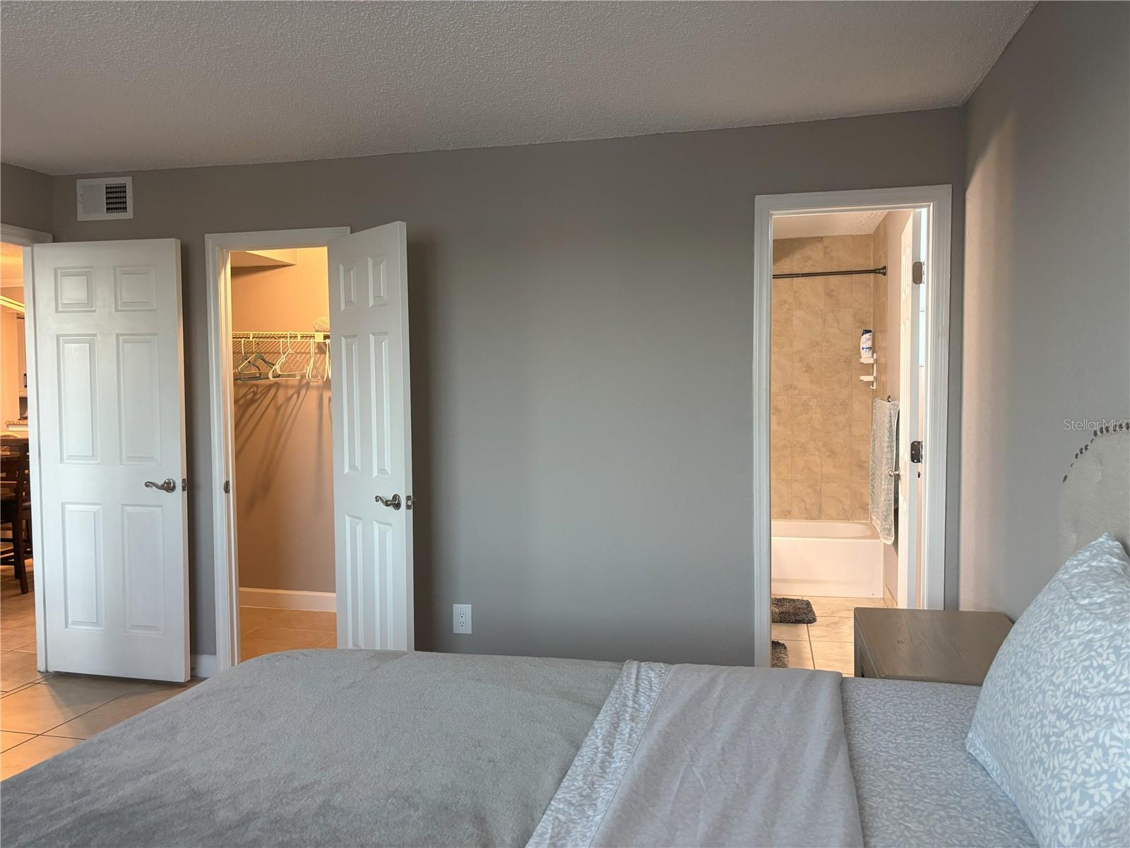 Image 19 of 23 For 2755 Coconut Bay Lane 1313