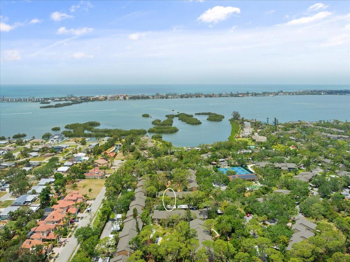 Image 33 of 51 For 1703 Pelican Cove Road 356