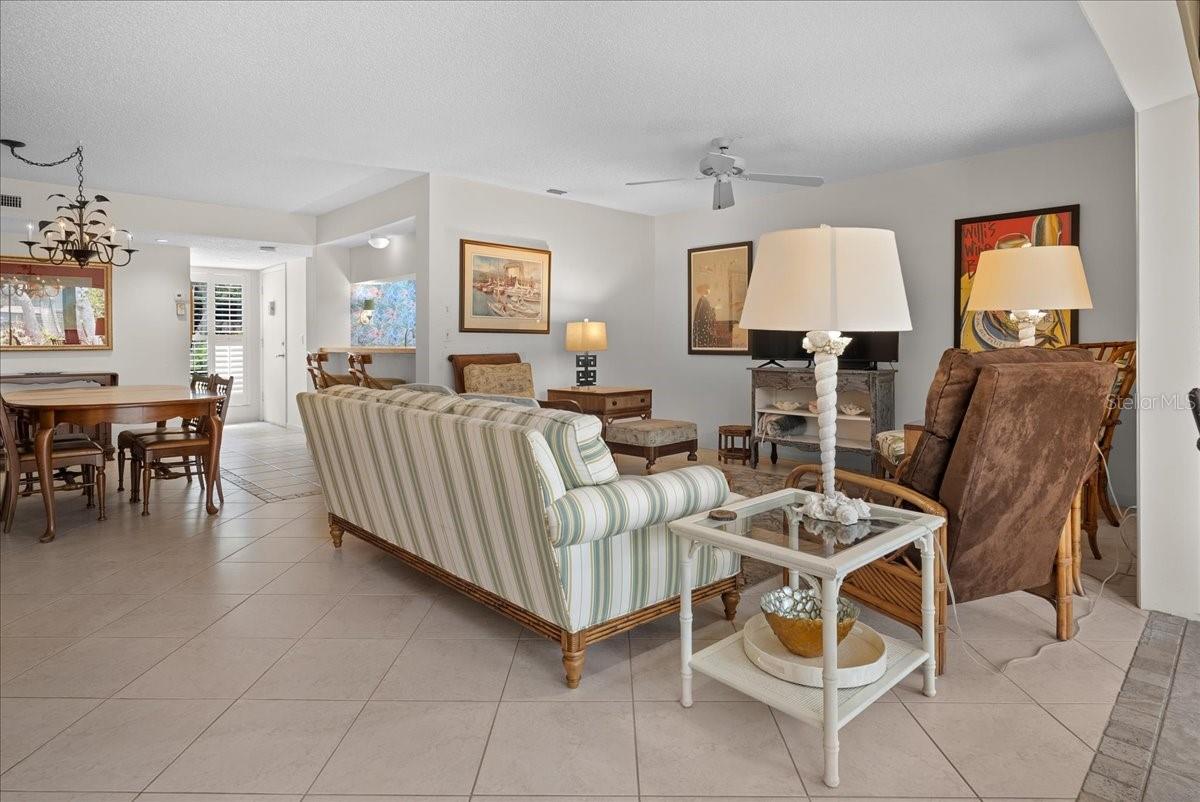 Image 7 of 51 For 1703 Pelican Cove Road 356