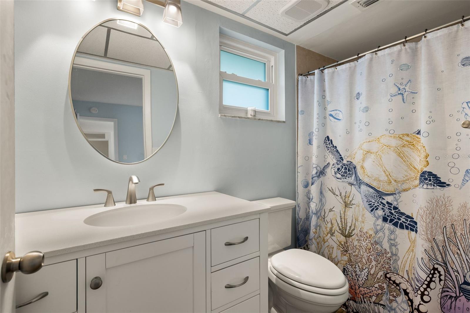 Image 19 of 33 For 1458 Alwynne Drive N