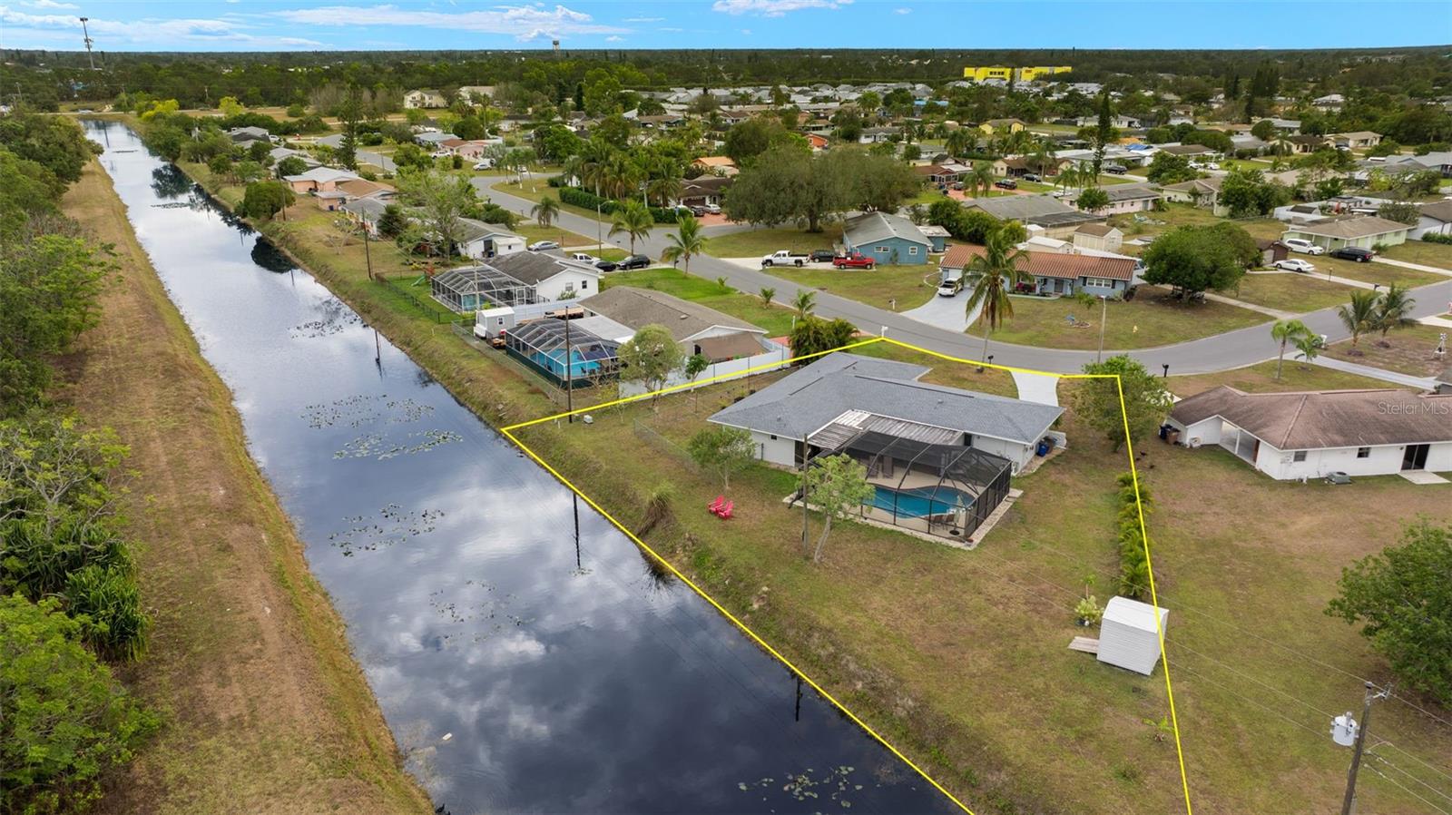 Image 32 of 33 For 1458 Alwynne Drive N