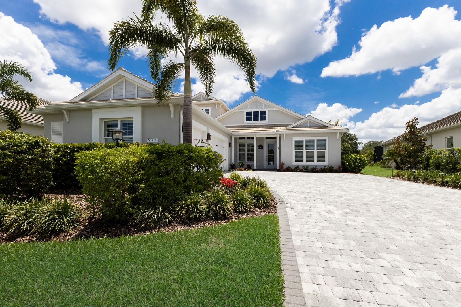 Details for 8133 Grande Shores Drive, SARASOTA, FL 34240
