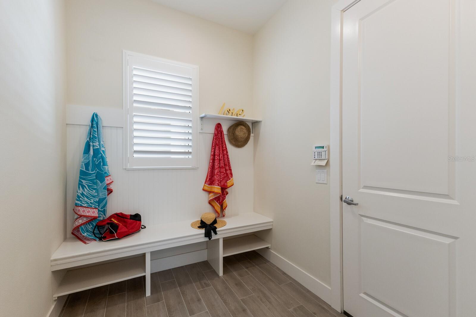 Image 12 of 26 For 8133 Grande Shores Drive