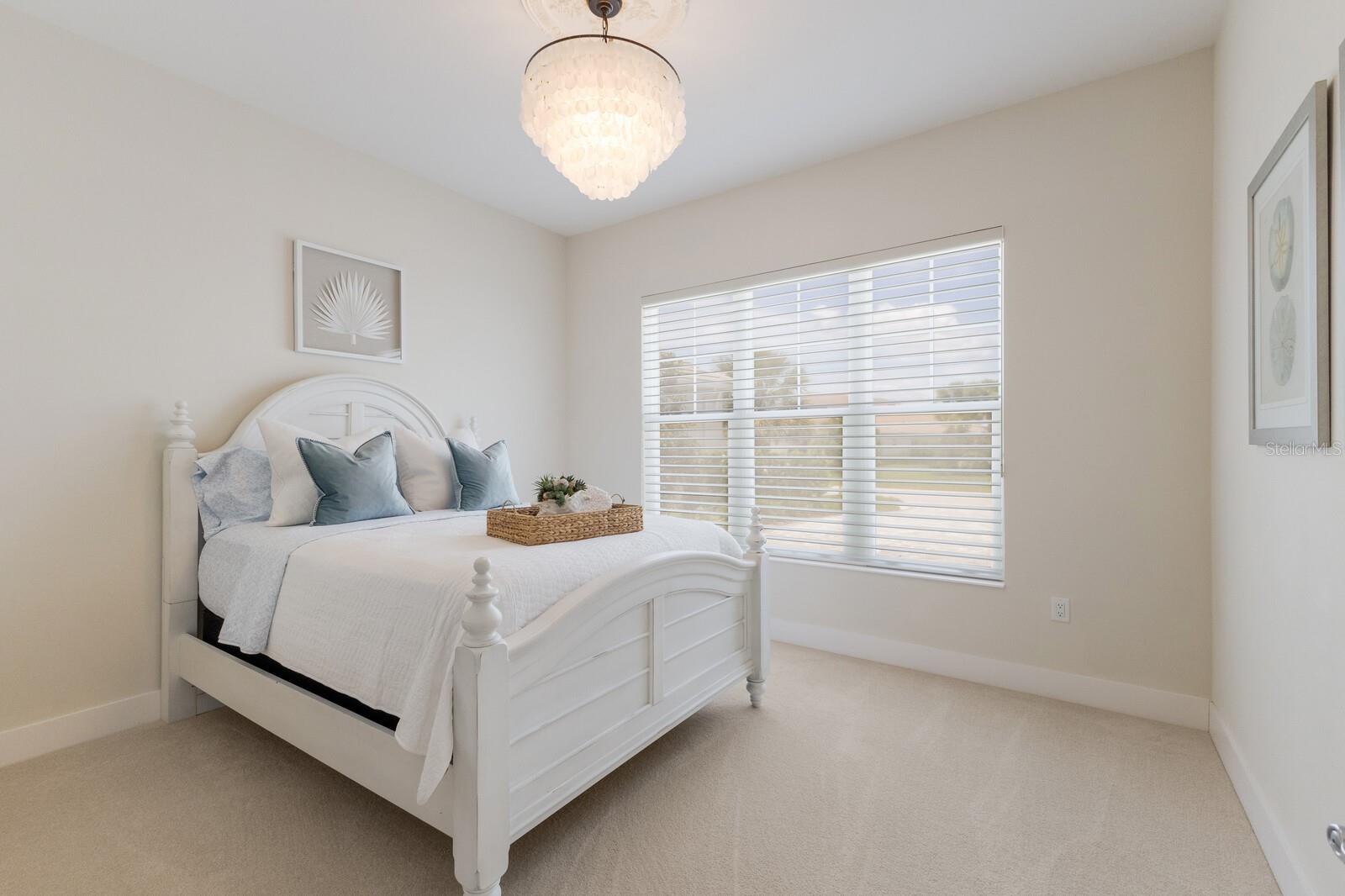 Image 13 of 26 For 8133 Grande Shores Drive
