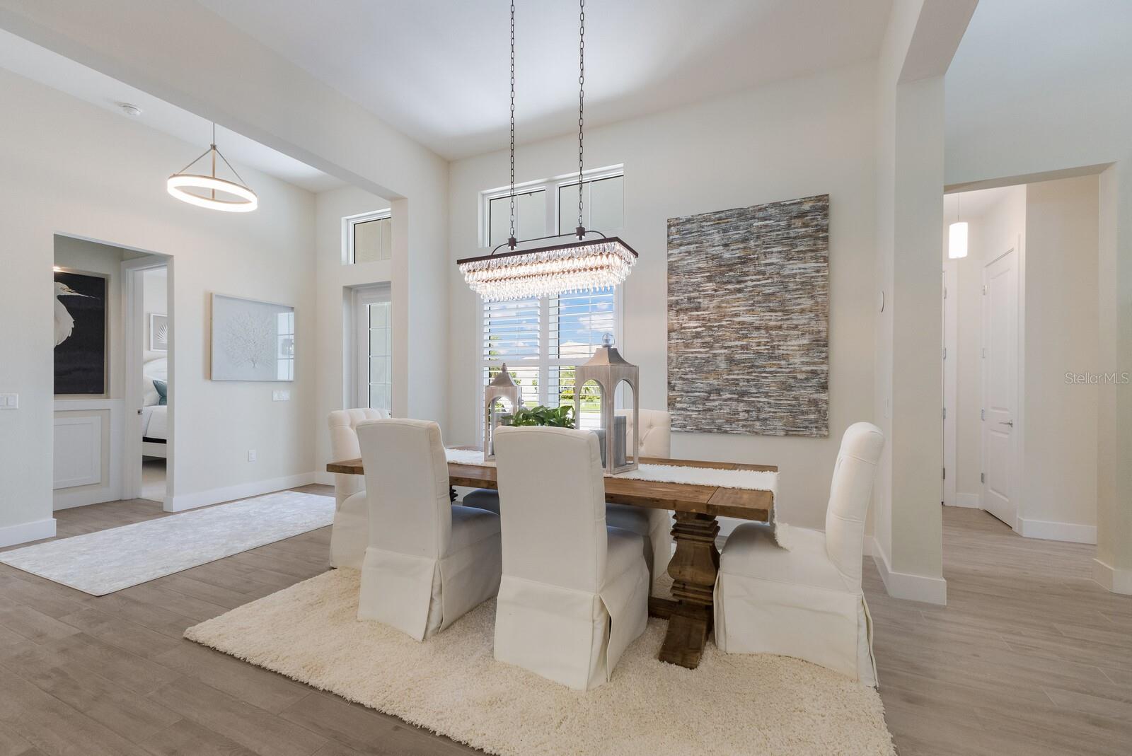 Image 4 of 26 For 8133 Grande Shores Drive