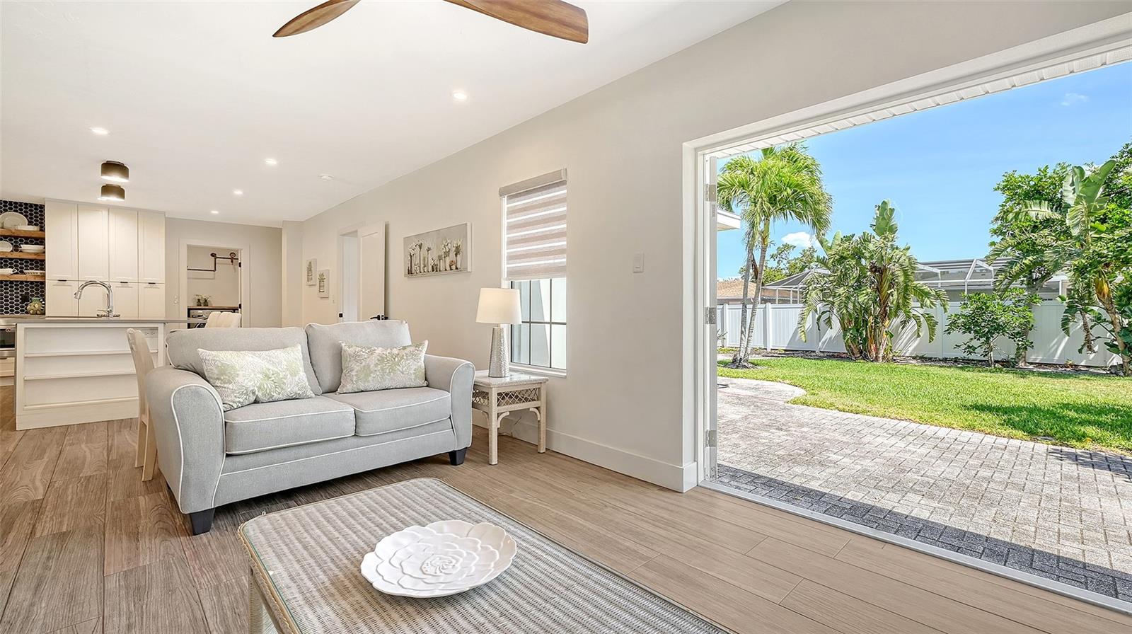 Image 21 of 51 For 1857 Jasmine Drive
