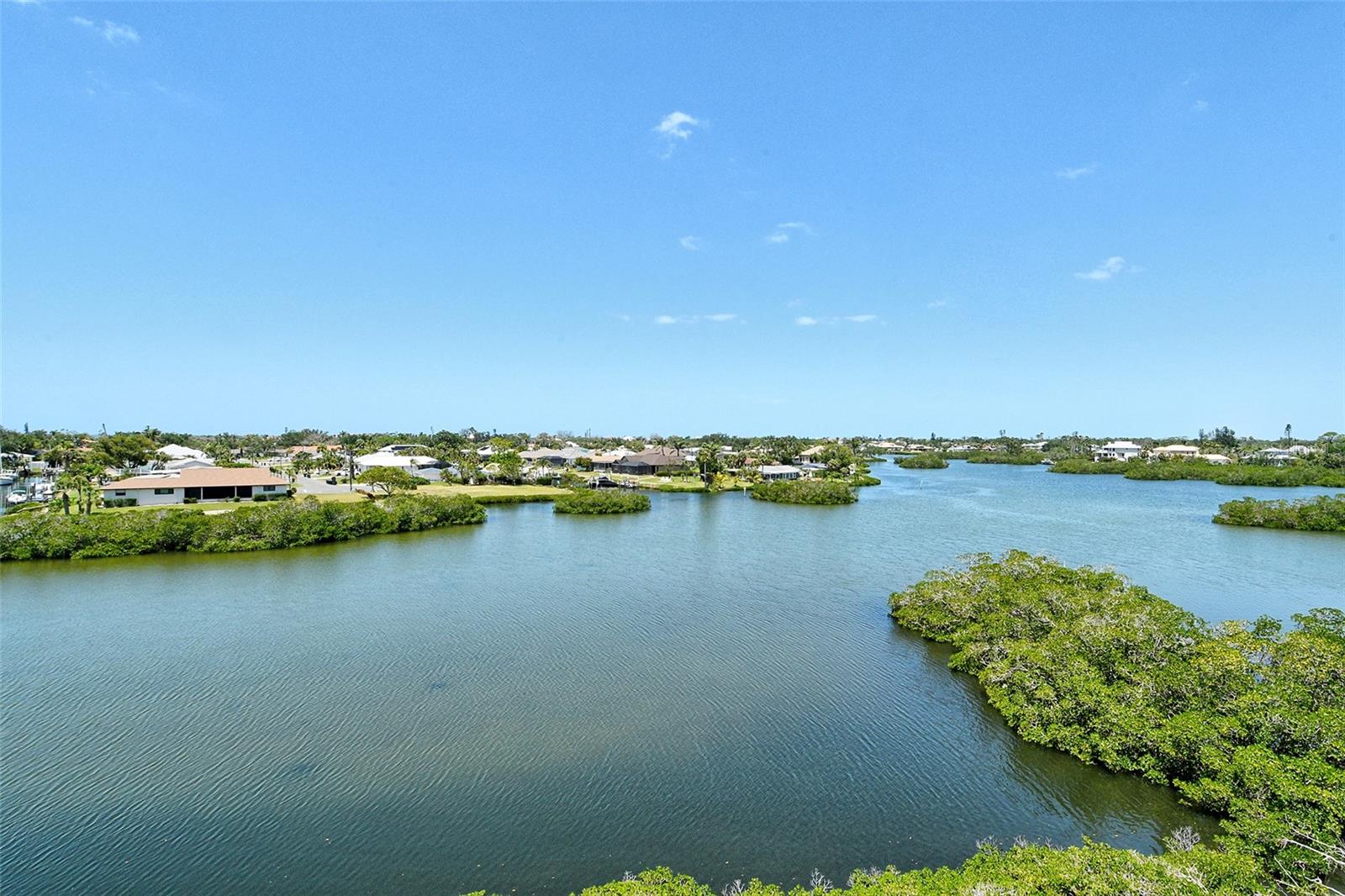 Image 11 of 87 For 5100 Jessie Harbor Drive 504