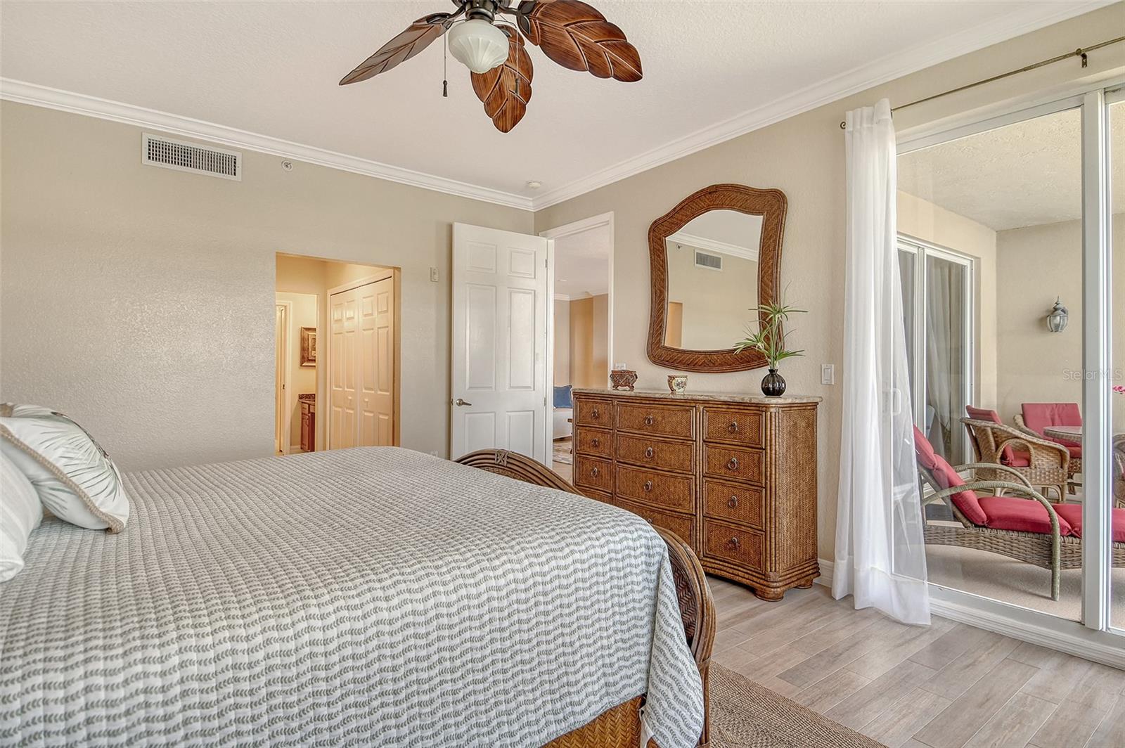 Image 29 of 87 For 5100 Jessie Harbor Drive 504