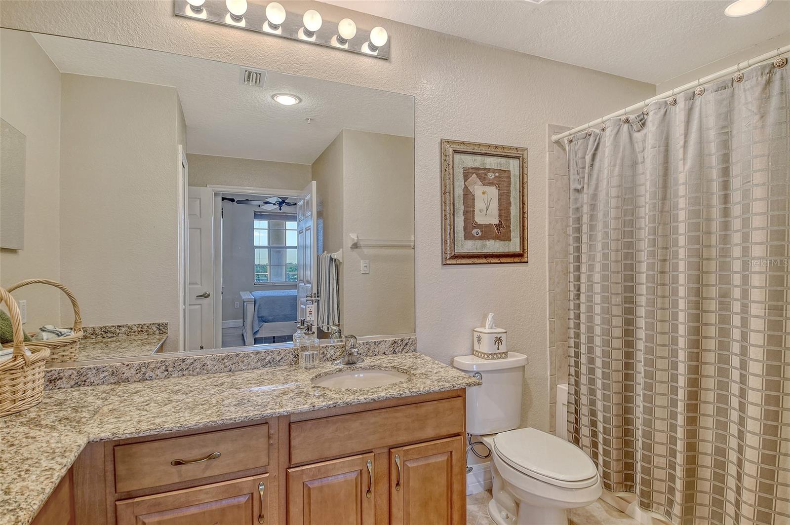 Image 36 of 87 For 5100 Jessie Harbor Drive 504
