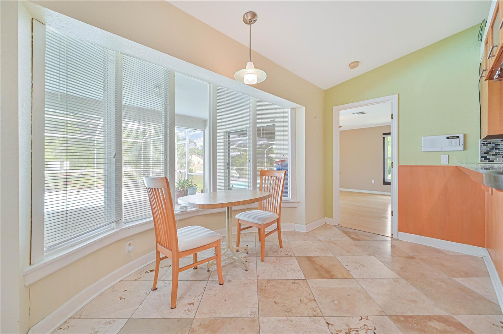 Image 13 of 33 For 2136 Bendway Drive