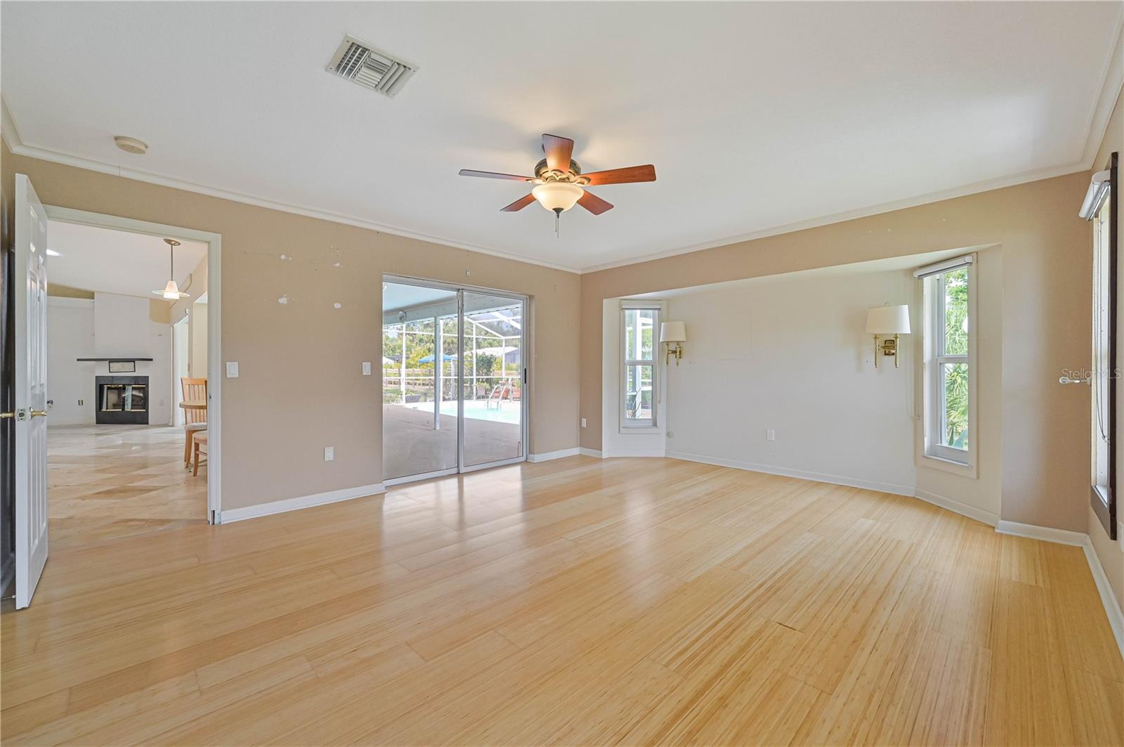 Image 16 of 33 For 2136 Bendway Drive