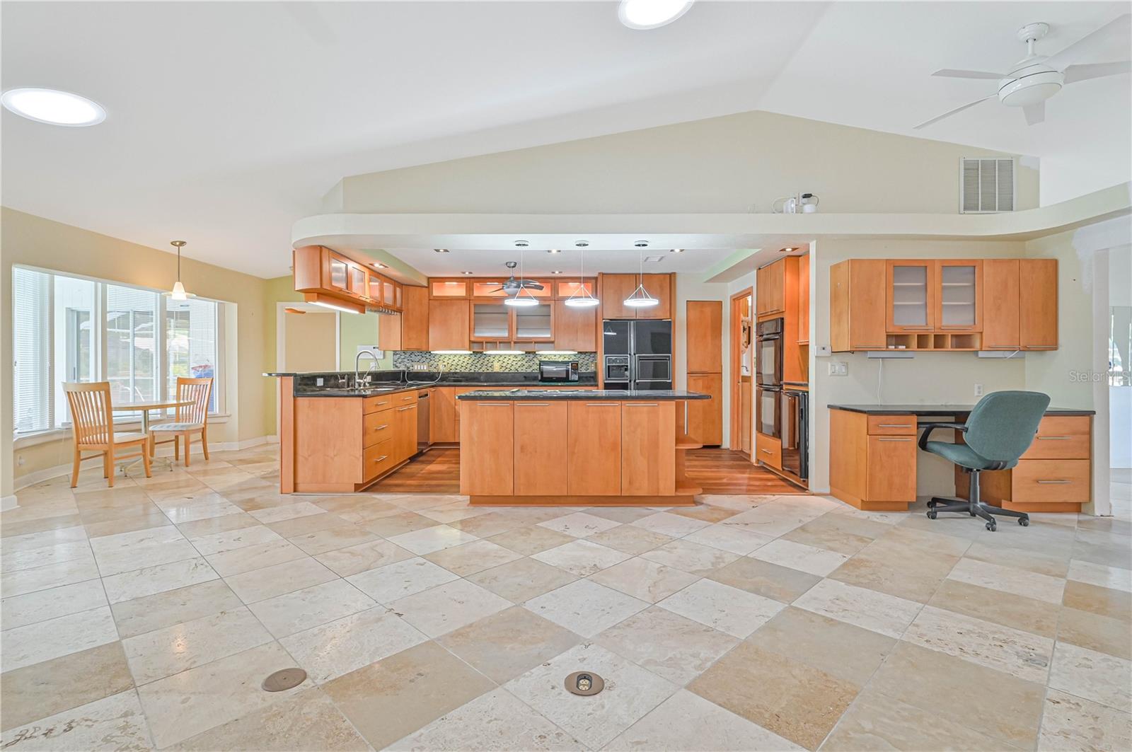 Image 5 of 33 For 2136 Bendway Drive