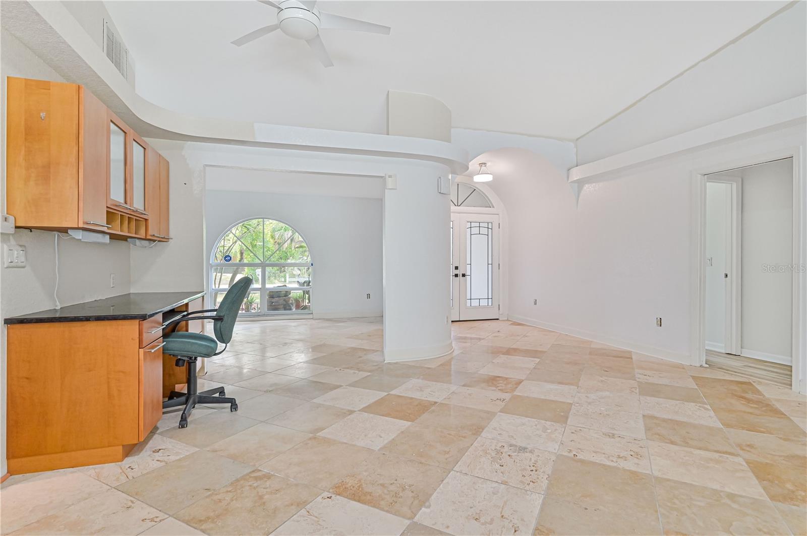 Image 7 of 33 For 2136 Bendway Drive