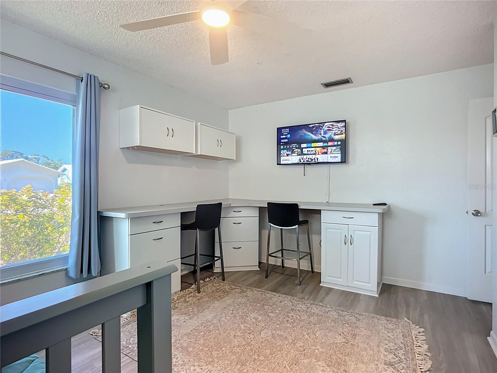Image 30 of 62 For 6012 11th Avenue W