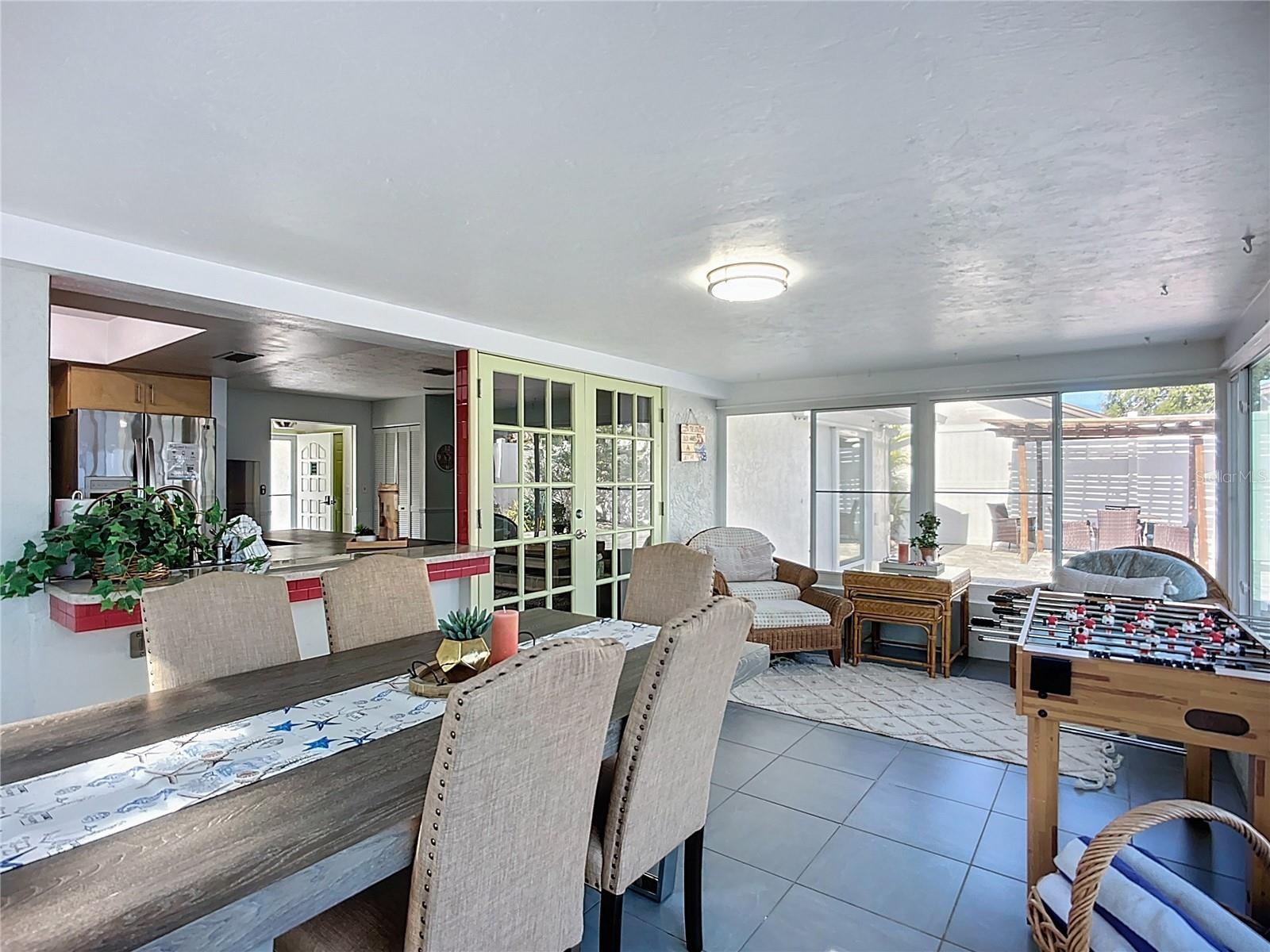 Image 33 of 62 For 6012 11th Avenue W