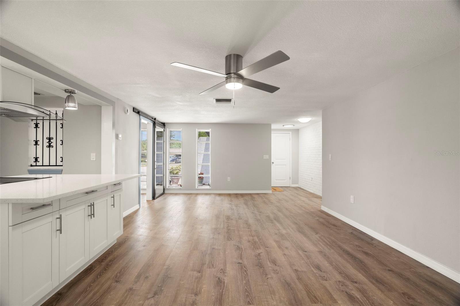 Image 6 of 27 For 4233 Abaco Court