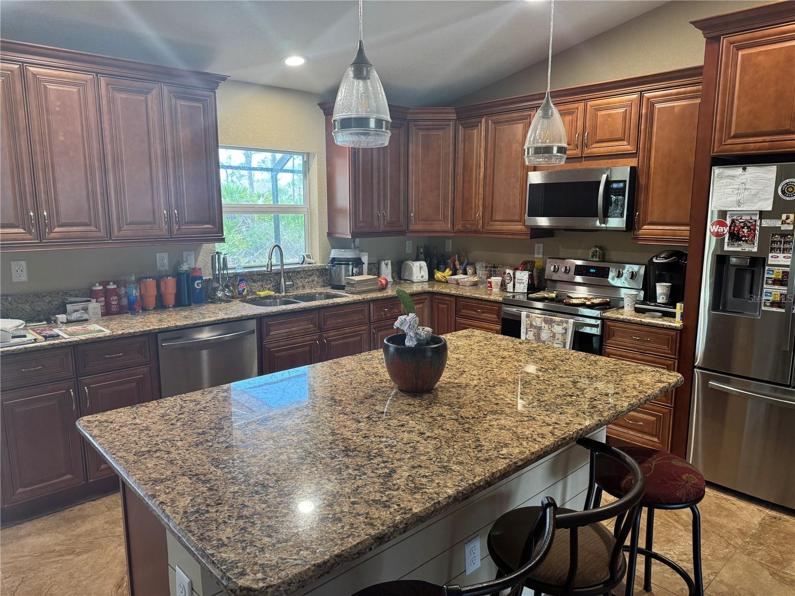 Image 4 of 20 For 7286 Mineola Road