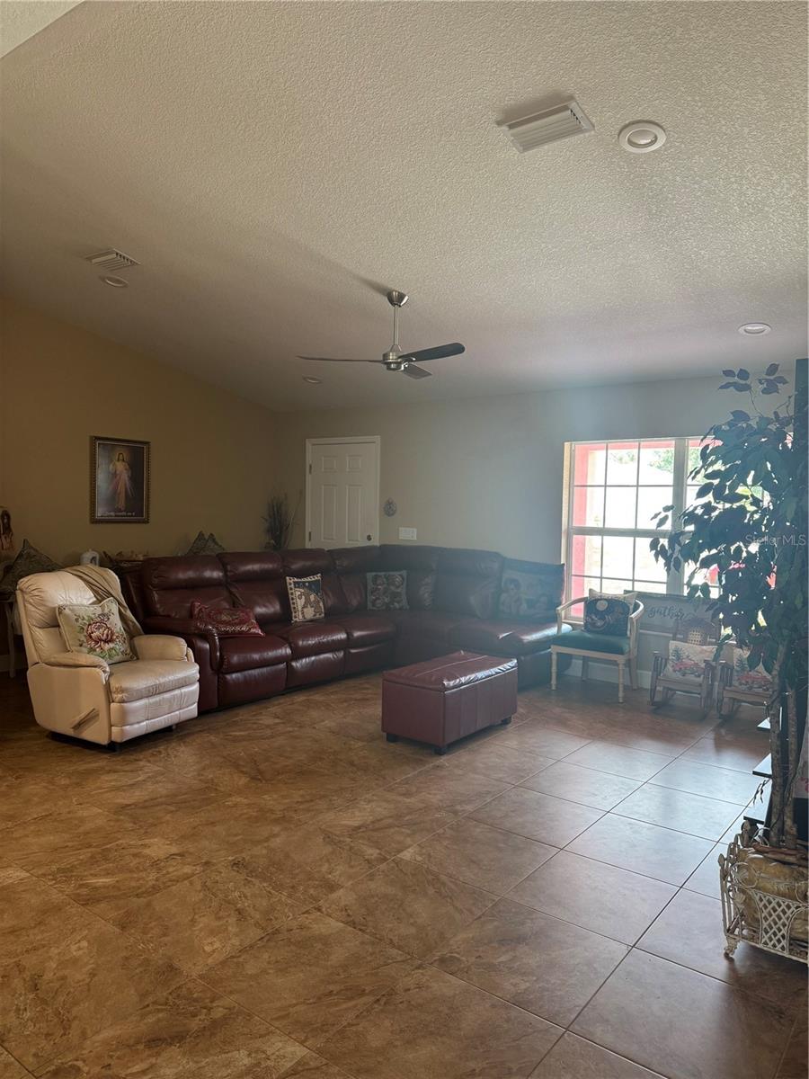 Image 9 of 20 For 7286 Mineola Road