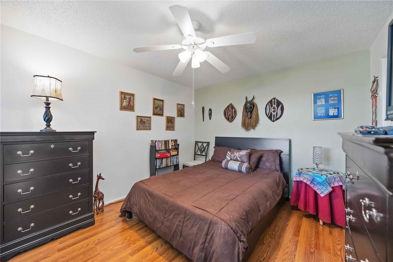 Listing photo id 14 for 3662 Bonaventure Court