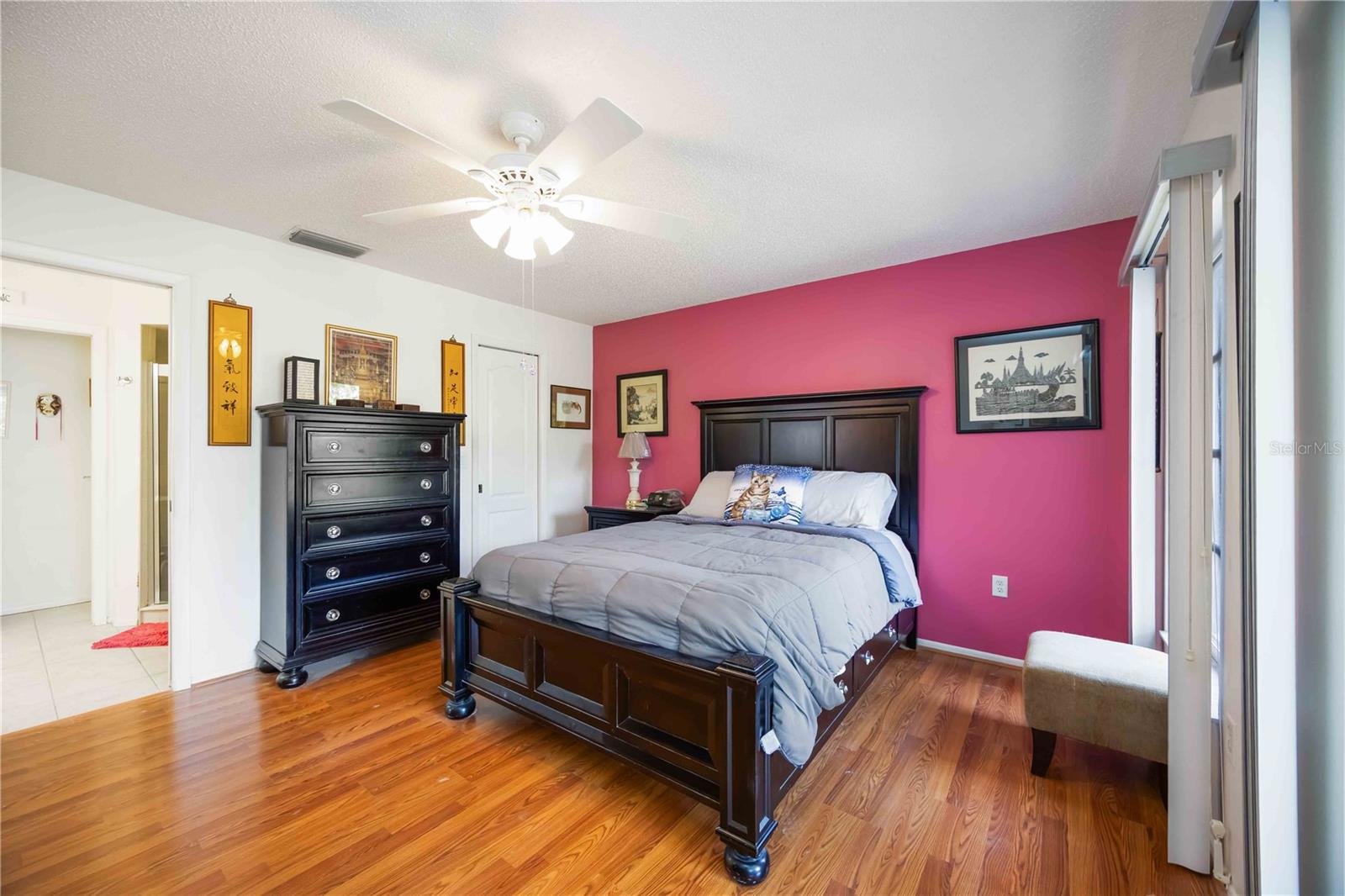Listing photo id 18 for 3662 Bonaventure Court