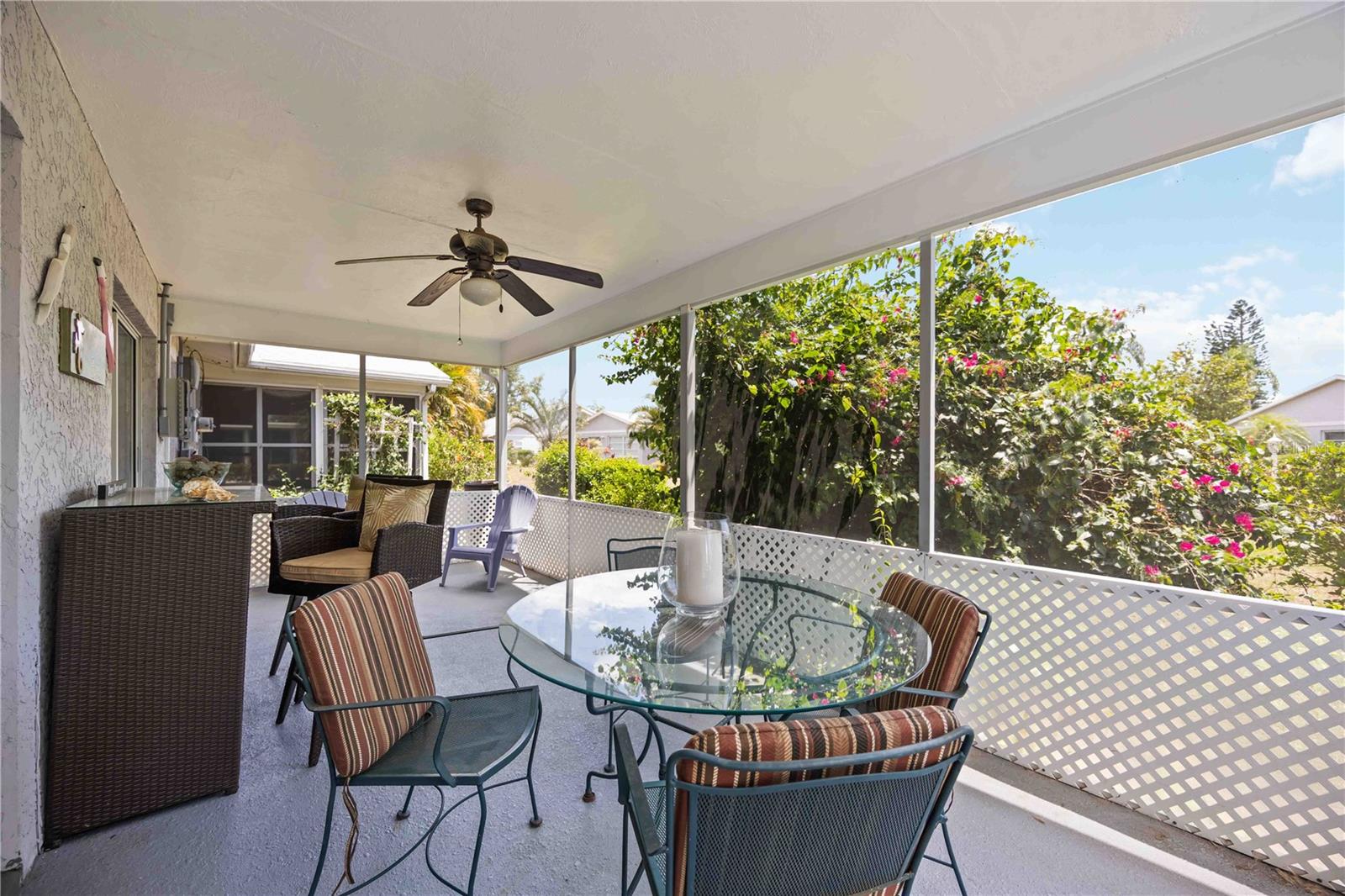 Listing photo id 24 for 3662 Bonaventure Court