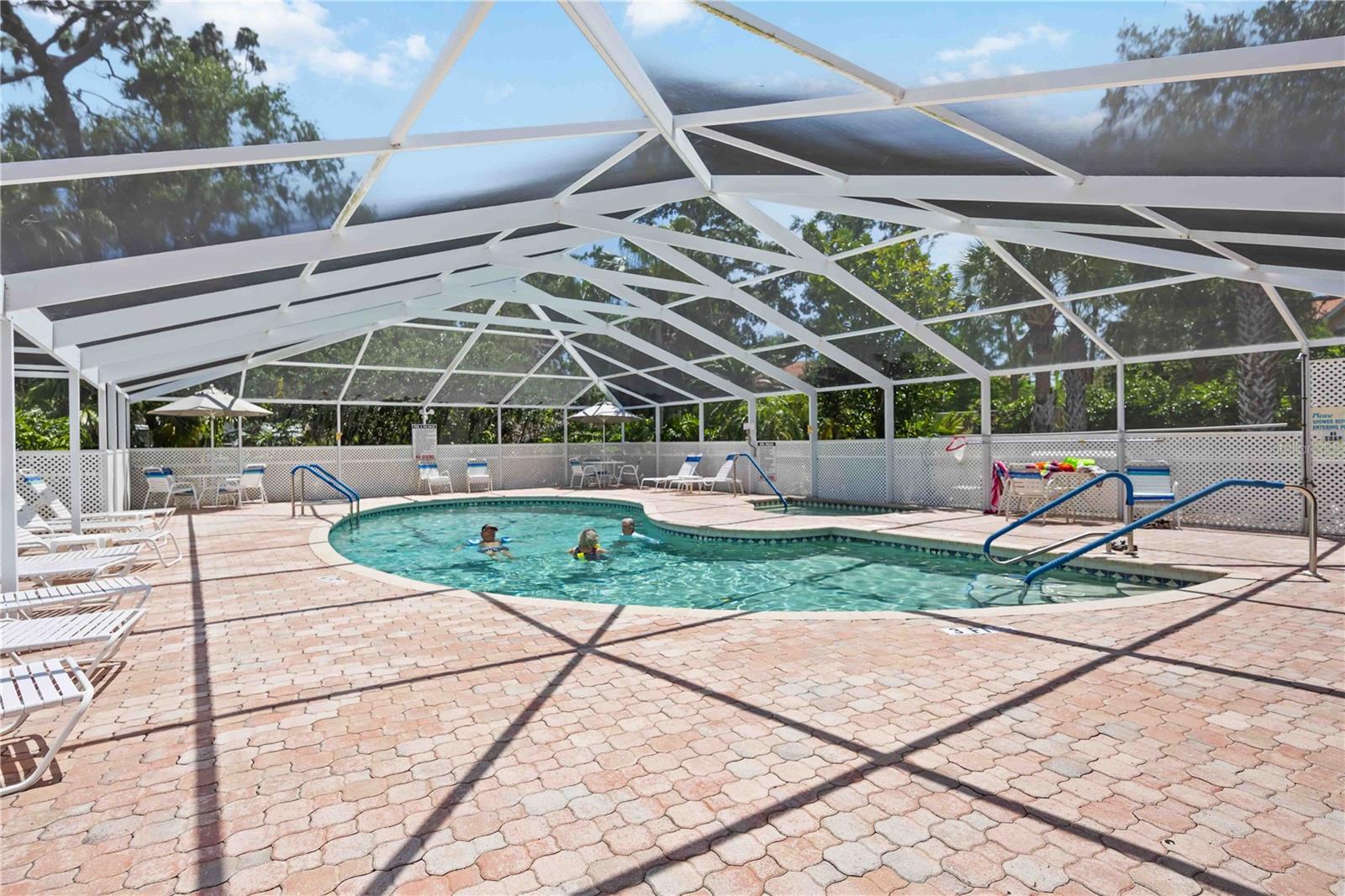 Listing photo id 31 for 3662 Bonaventure Court