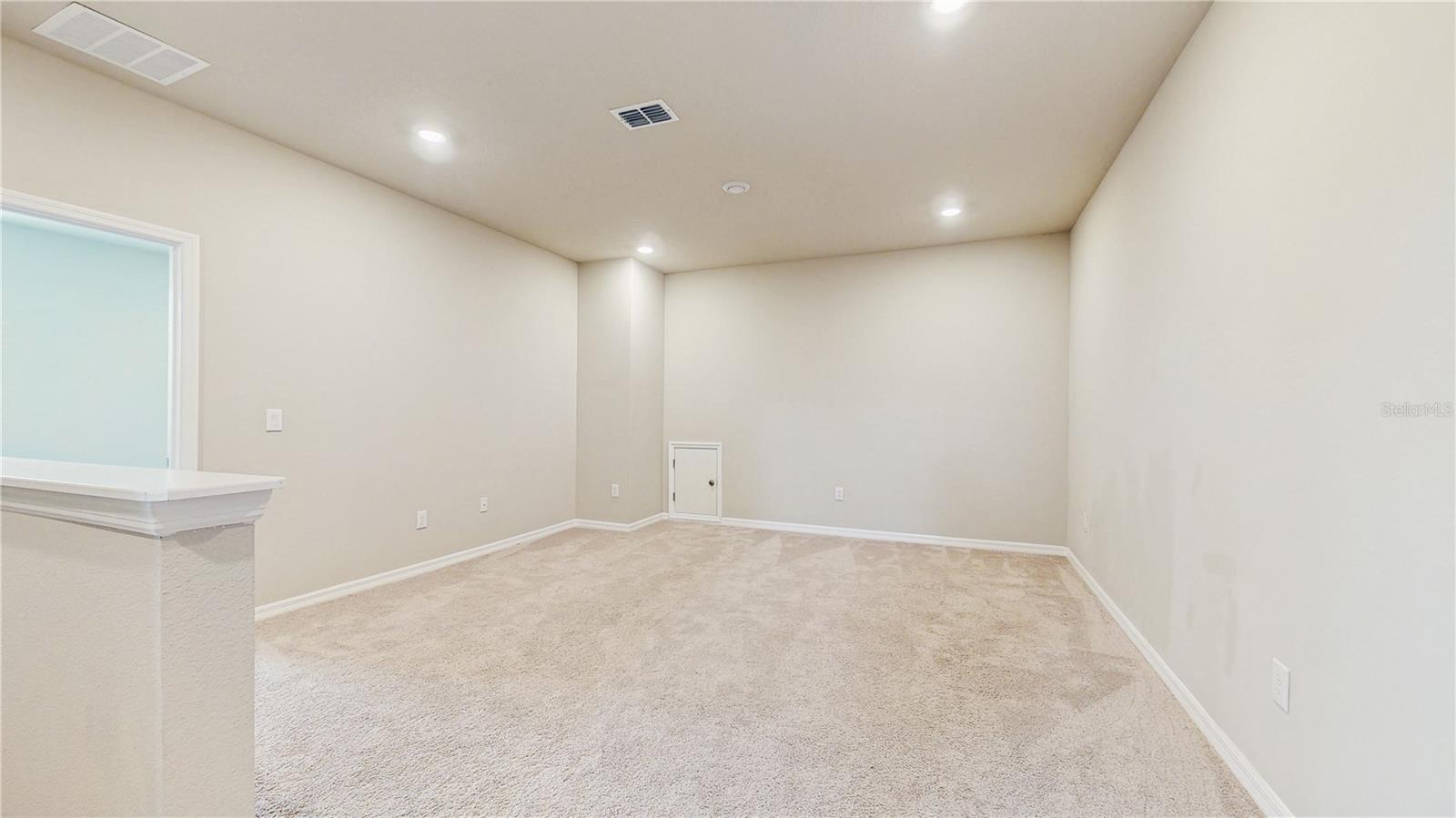 Image 18 of 36 For 1824 Woodleaf Hammock Court