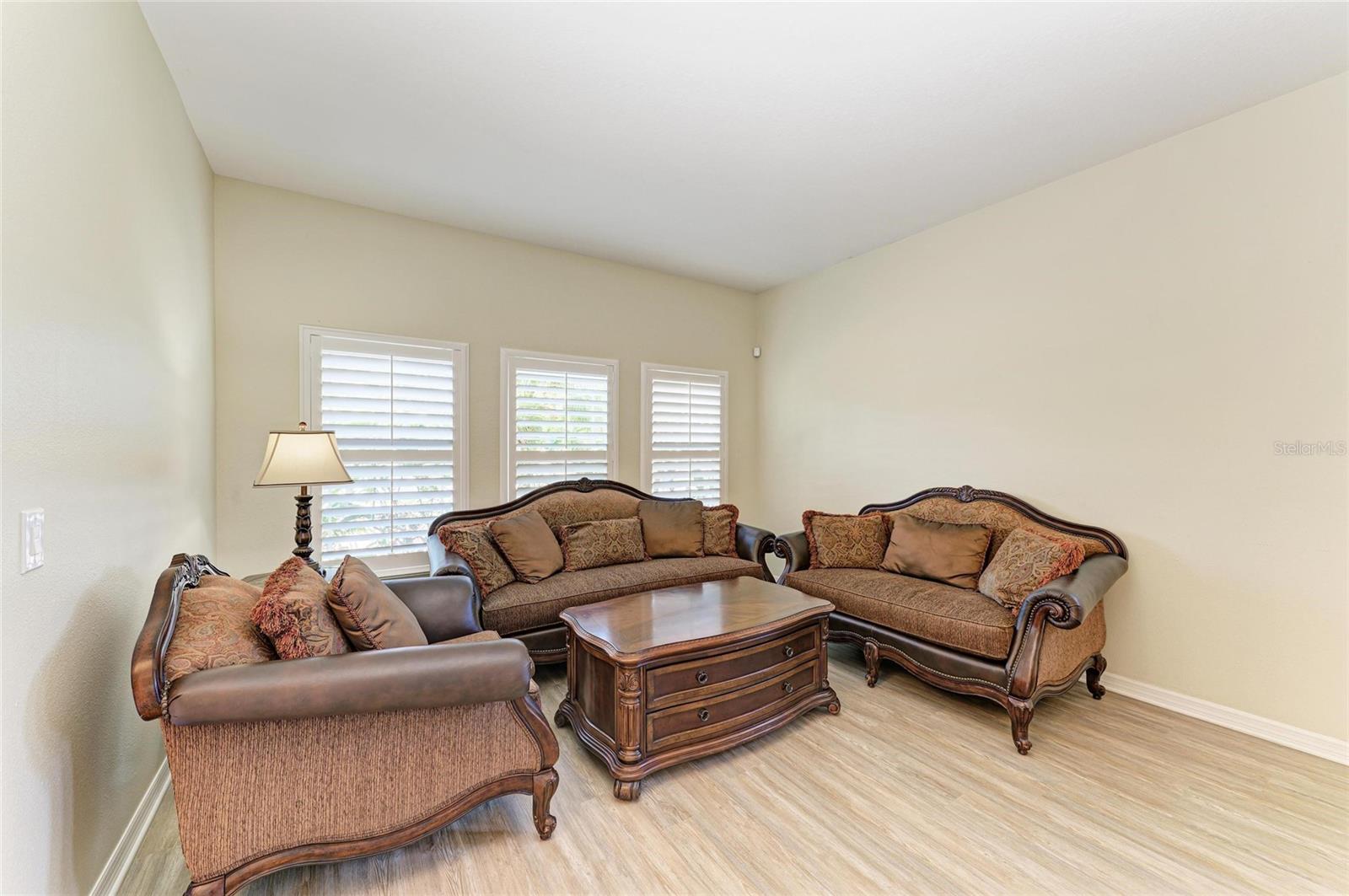 Image 6 of 59 For 5439 74th Place E