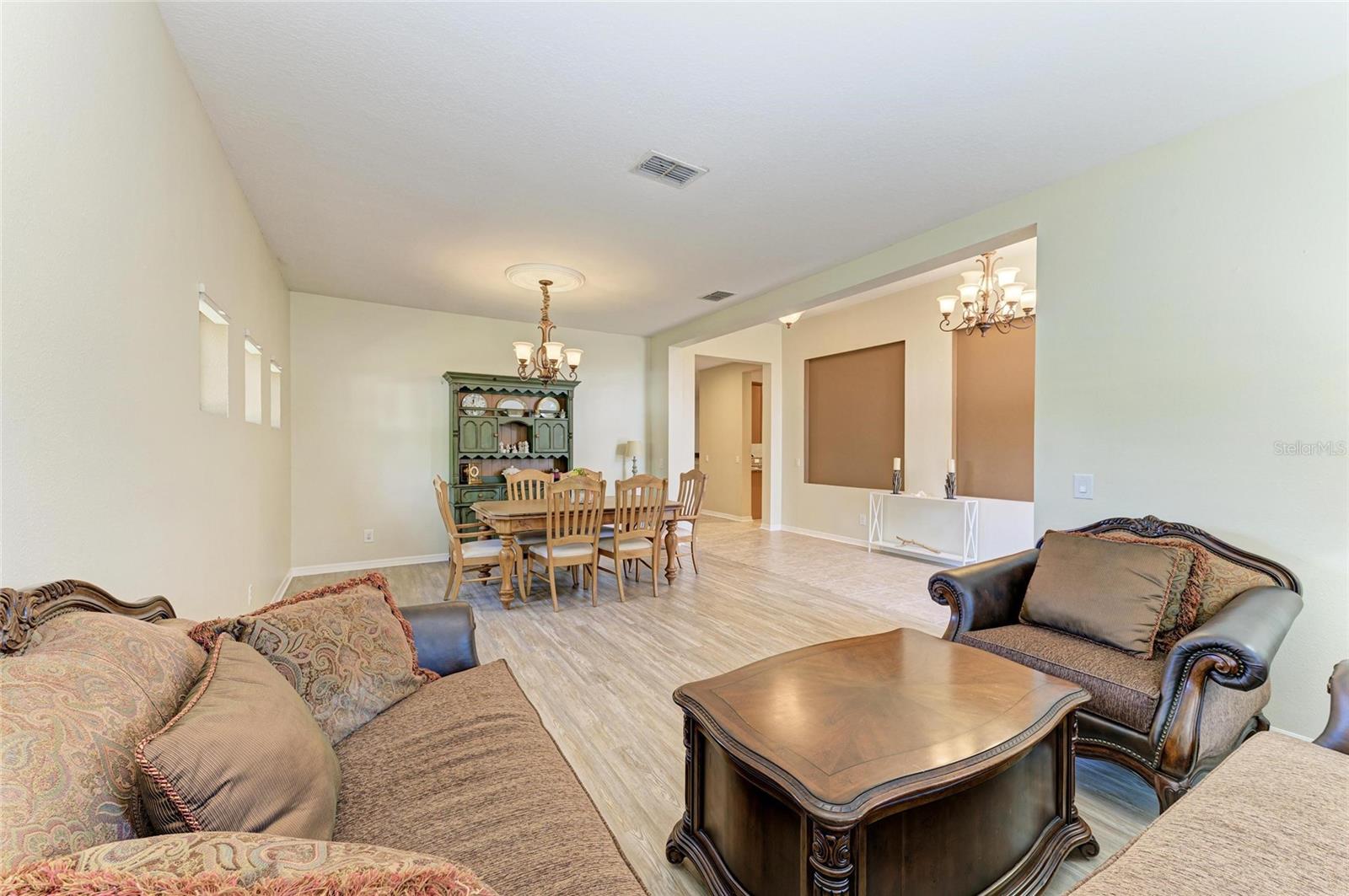 Image 8 of 59 For 5439 74th Place E